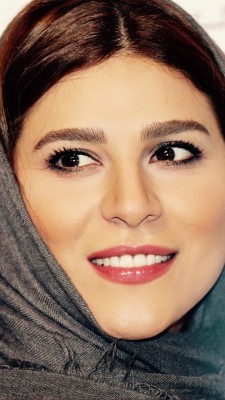 سحر دولتشاهی-بازیگر ایرانی